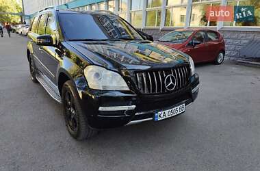 Mercedes-Benz GL-Class 2011 Mercedes-Benz GL-Class 2011