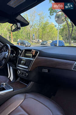 Внедорожник / Кроссовер Mercedes-Benz GL-Class 2013 в 