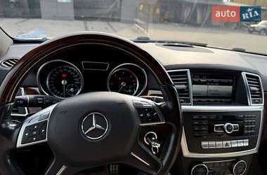 Позашляховик / Кросовер Mercedes-Benz GL-Class 2013 в 