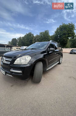Mercedes-Benz GL-Class 2010 Mercedes-Benz GL-Class 2010