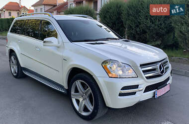 Mercedes-Benz GL-Class 2012 Mercedes-Benz GL-Class 2012