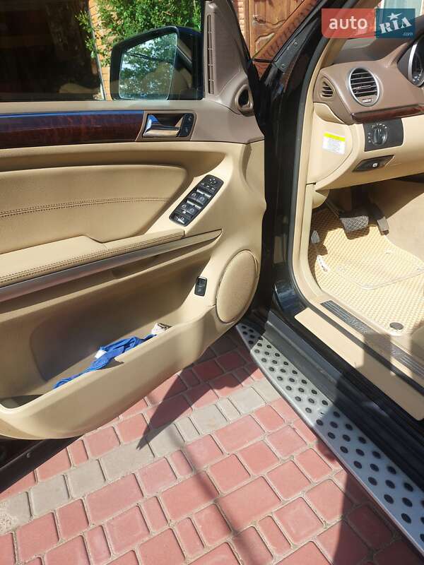 Внедорожник / Кроссовер Mercedes-Benz GL-Class 2011 в Фастове