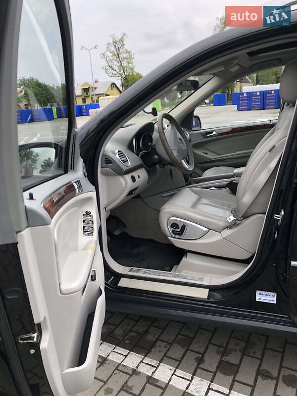 Позашляховик / Кросовер Mercedes-Benz GL-Class 2007 в Коломиї