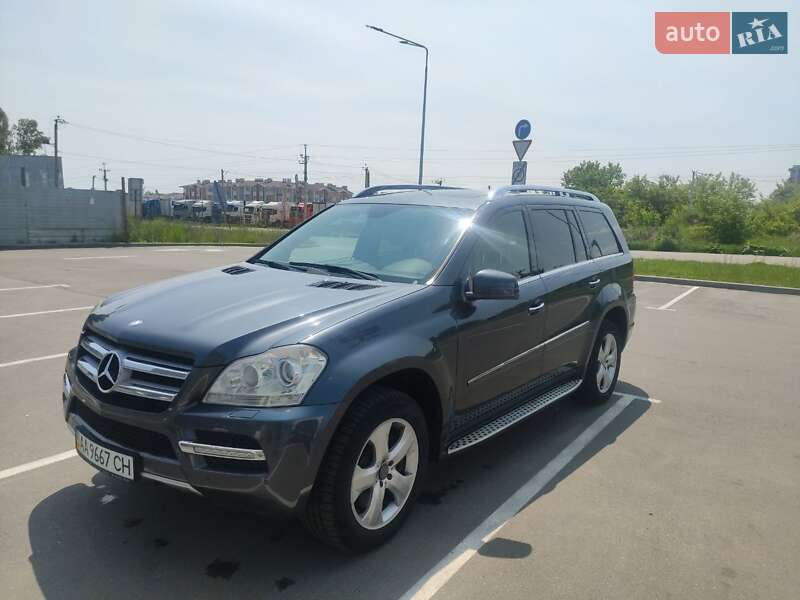 Позашляховик / Кросовер Mercedes-Benz GL-Class 2010 в Києві