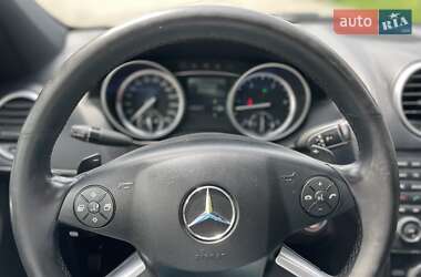 Позашляховик / Кросовер Mercedes-Benz GL-Class 2011 в 