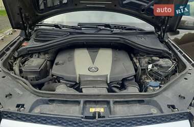 Внедорожник / Кроссовер Mercedes-Benz GL-Class 2012 в 