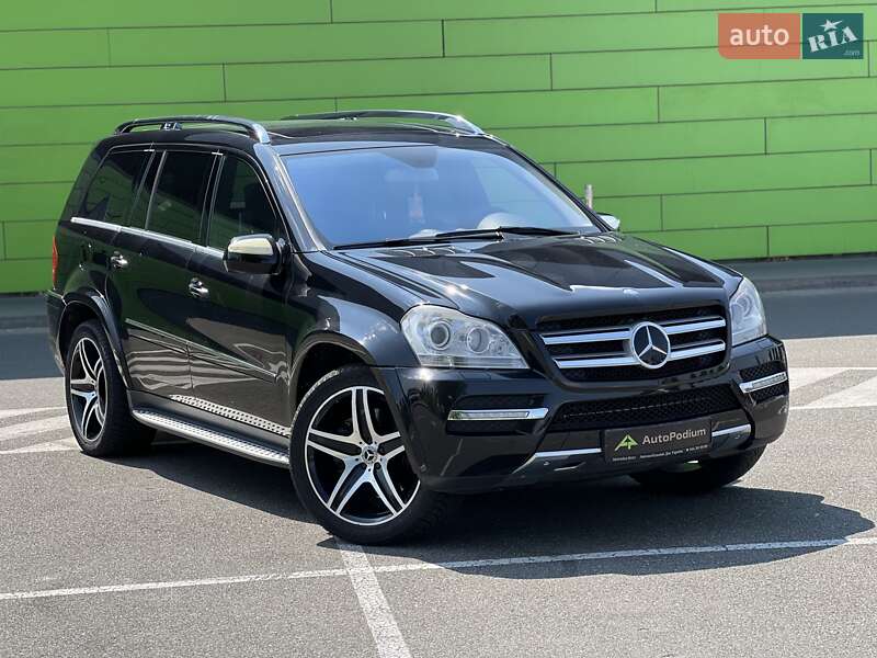 Mercedes-Benz GL-Class 2010