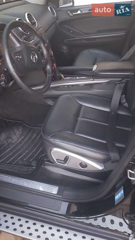 Позашляховик / Кросовер Mercedes-Benz GL-Class 2012 в Києві