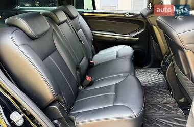Позашляховик / Кросовер Mercedes-Benz GL-Class 2011 в 