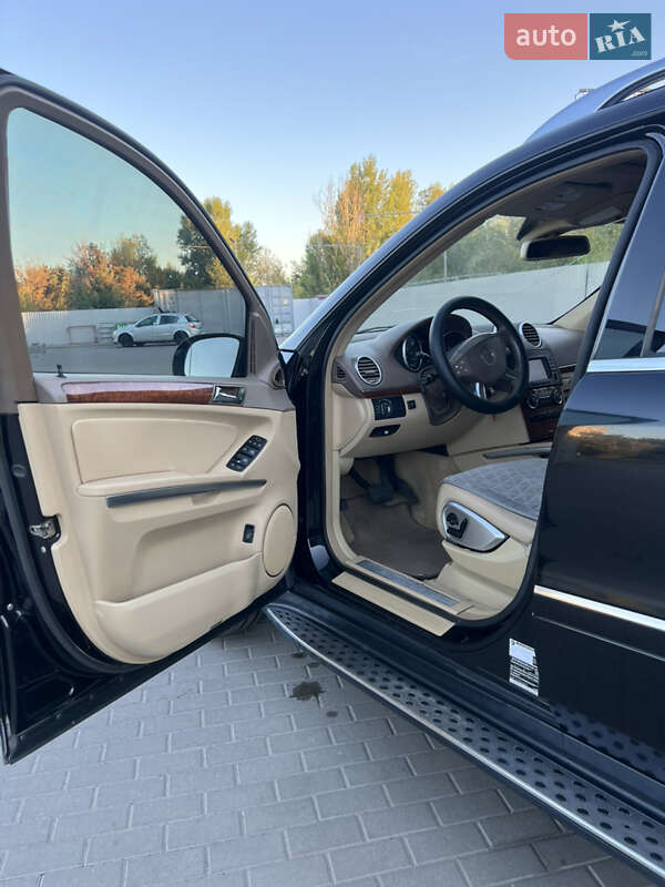 Внедорожник / Кроссовер Mercedes-Benz GL-Class 2007 в Смеле