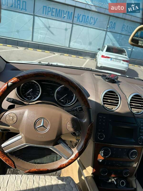Внедорожник / Кроссовер Mercedes-Benz GL-Class 2010 в Кобеляках