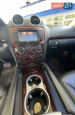 Внедорожник / Кроссовер Mercedes-Benz GL-Class 2007 в 
