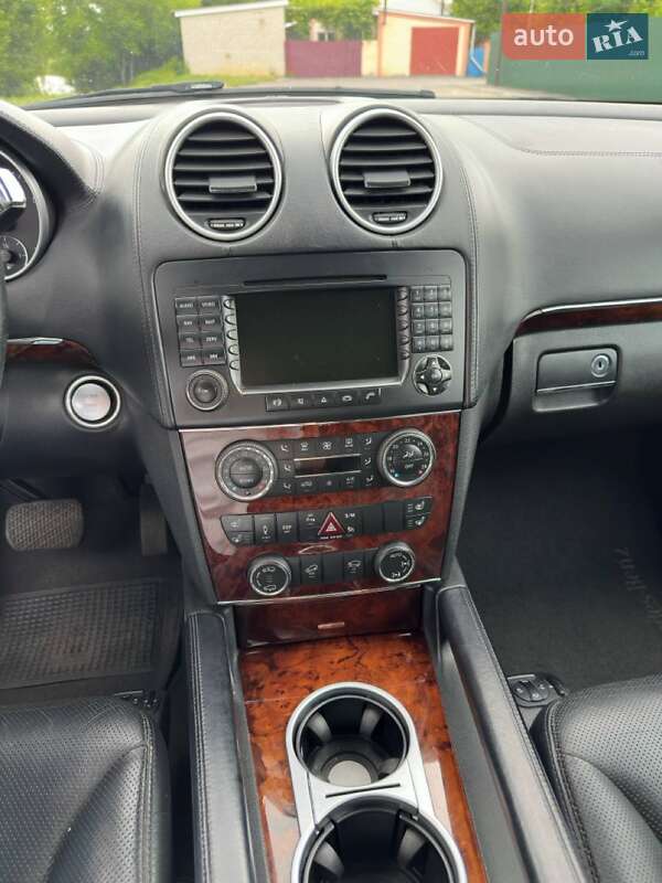Внедорожник / Кроссовер Mercedes-Benz GL-Class 2007 в Александрие
