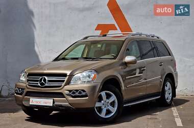Mercedes-Benz GL-Class 2010 Mercedes-Benz GL-Class 2010
