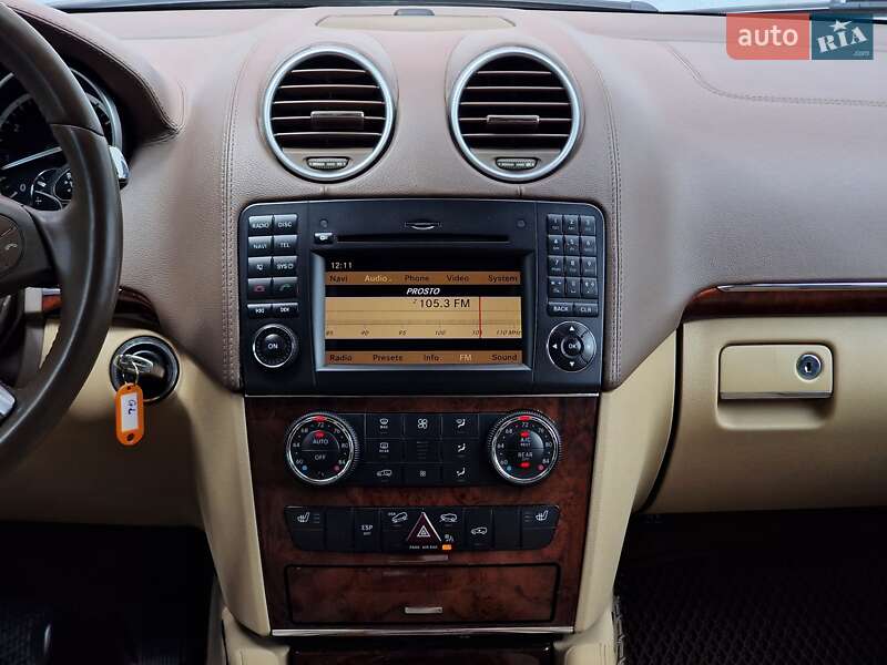 Позашляховик / Кросовер Mercedes-Benz GL-Class 2010 в Одесі