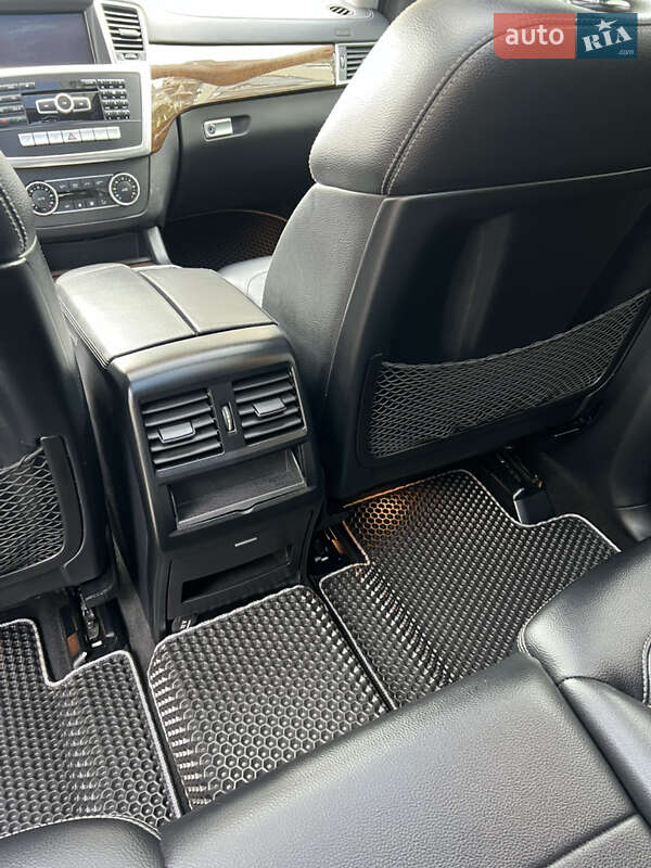 Внедорожник / Кроссовер Mercedes-Benz GL-Class 2013 в Ровно