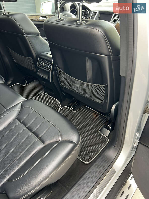 Внедорожник / Кроссовер Mercedes-Benz GL-Class 2013 в Ровно