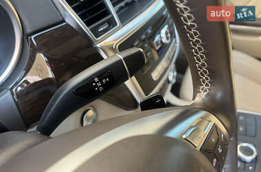 Внедорожник / Кроссовер Mercedes-Benz GL-Class 2012 в 