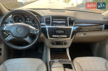 Внедорожник / Кроссовер Mercedes-Benz GL-Class 2012 в 