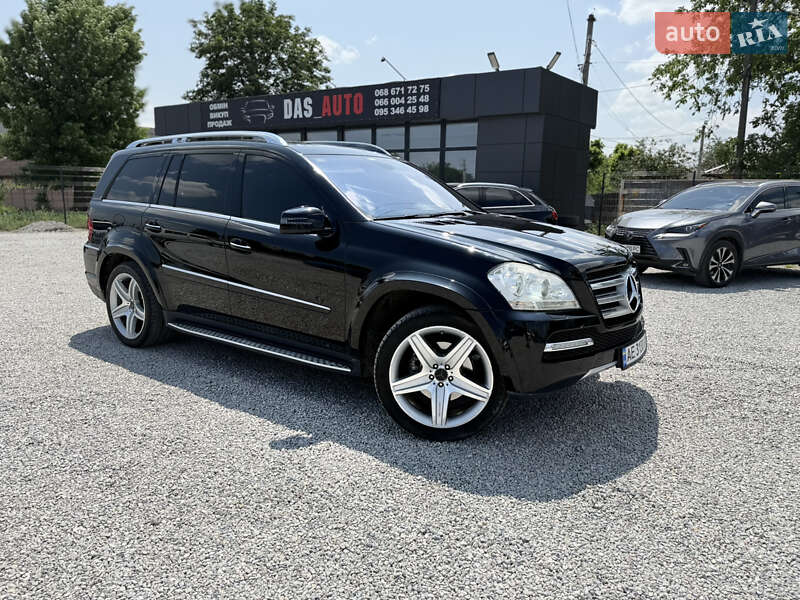 Mercedes-Benz GL-Class 2011
