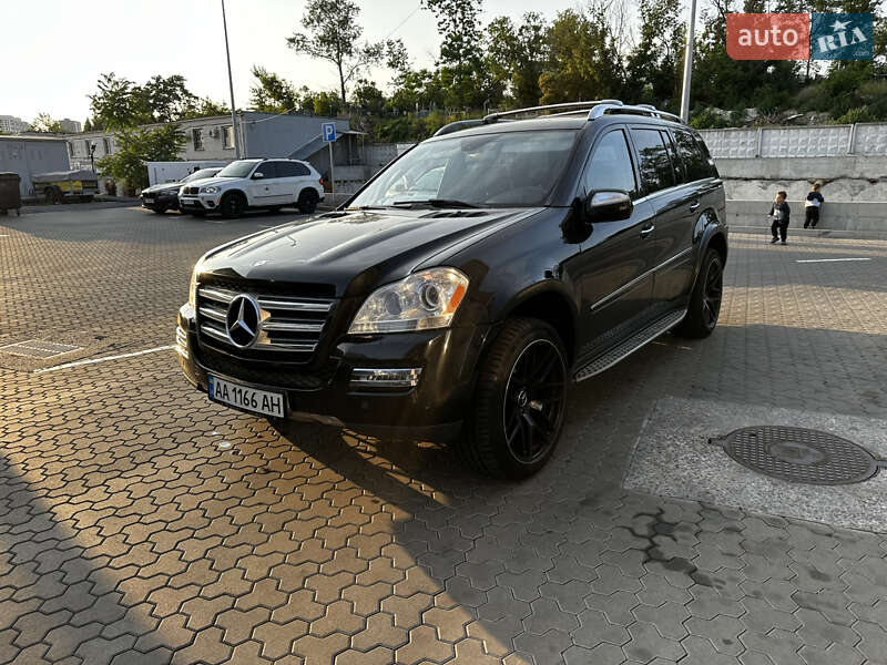 Внедорожник / Кроссовер Mercedes-Benz GL-Class 2009 в Киеве