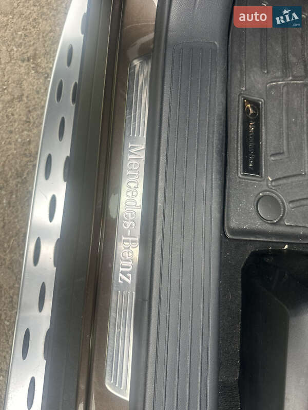 Внедорожник / Кроссовер Mercedes-Benz GL-Class 2014 в Львове фото 24 Внедорожник / Кроссовер Mercedes-Benz GL-Class 2014 в Львове
