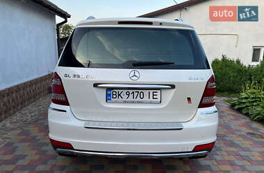 Внедорожник / Кроссовер Mercedes-Benz GL-Class 2010 в 