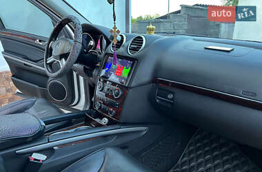 Внедорожник / Кроссовер Mercedes-Benz GL-Class 2010 в 