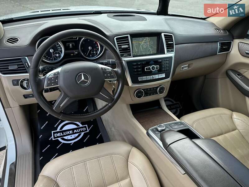 Позашляховик / Кросовер Mercedes-Benz GL-Class 2015 в Києві