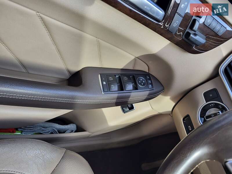 Внедорожник / Кроссовер Mercedes-Benz GL-Class 2015 в Запорожье