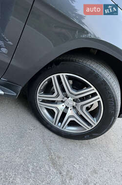 Внедорожник / Кроссовер Mercedes-Benz GL-Class 2013 в 