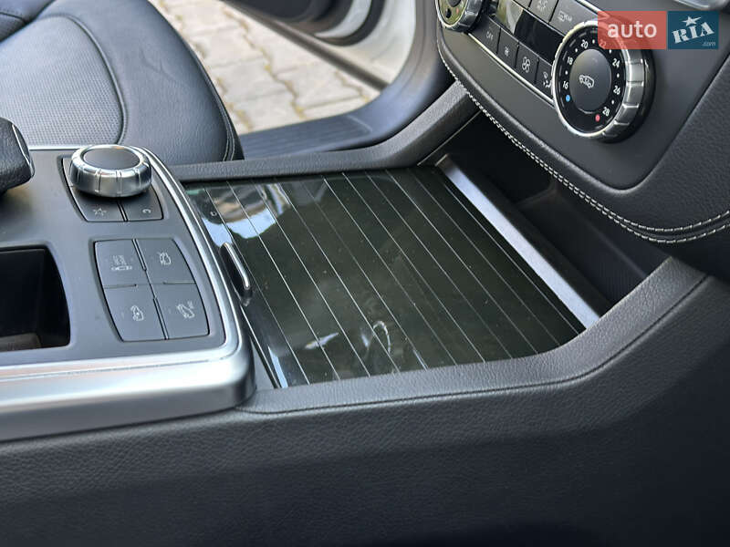 Позашляховик / Кросовер Mercedes-Benz GL-Class 2015 в Одесі