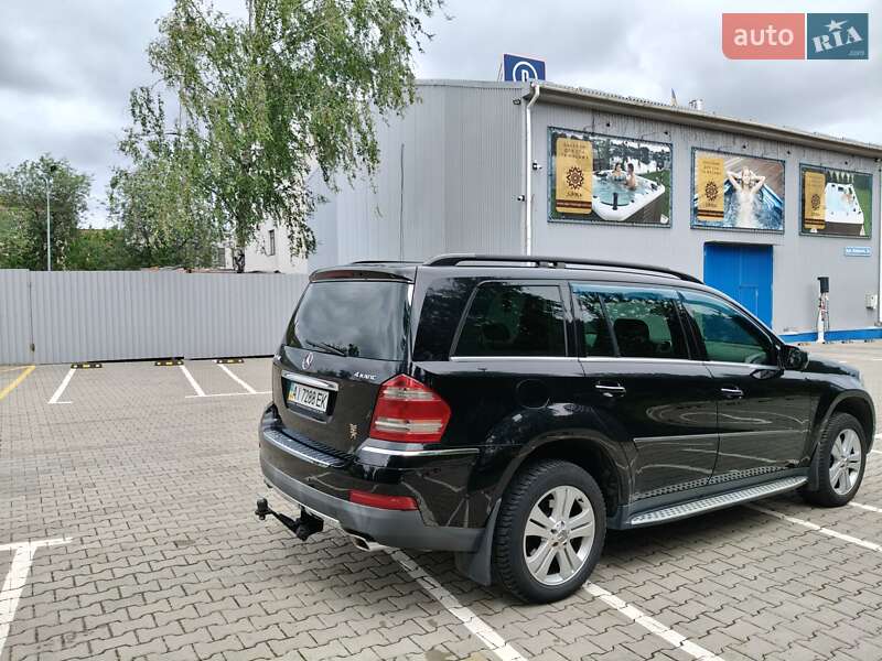 Позашляховик / Кросовер Mercedes-Benz GL-Class 2009 в Києві
