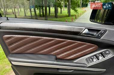 Внедорожник / Кроссовер Mercedes-Benz GL-Class 2012 в 
