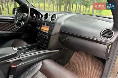 Внедорожник / Кроссовер Mercedes-Benz GL-Class 2012 в 