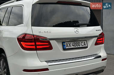 Позашляховик / Кросовер Mercedes-Benz GL-Class 2013 в 