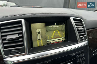 Позашляховик / Кросовер Mercedes-Benz GL-Class 2013 в 