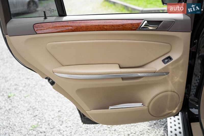 Внедорожник / Кроссовер Mercedes-Benz GL-Class 2009 в Львове