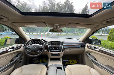 Позашляховик / Кросовер Mercedes-Benz GL-Class 2014 в 