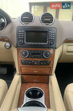 Внедорожник / Кроссовер Mercedes-Benz GL-Class 2008 в 