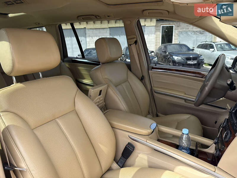 Внедорожник / Кроссовер Mercedes-Benz GL-Class 2006 в Ровно