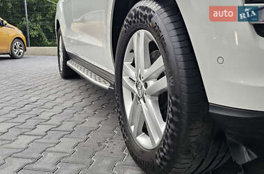 Позашляховик / Кросовер Mercedes-Benz GL-Class 2014 в 