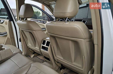 Позашляховик / Кросовер Mercedes-Benz GL-Class 2014 в 