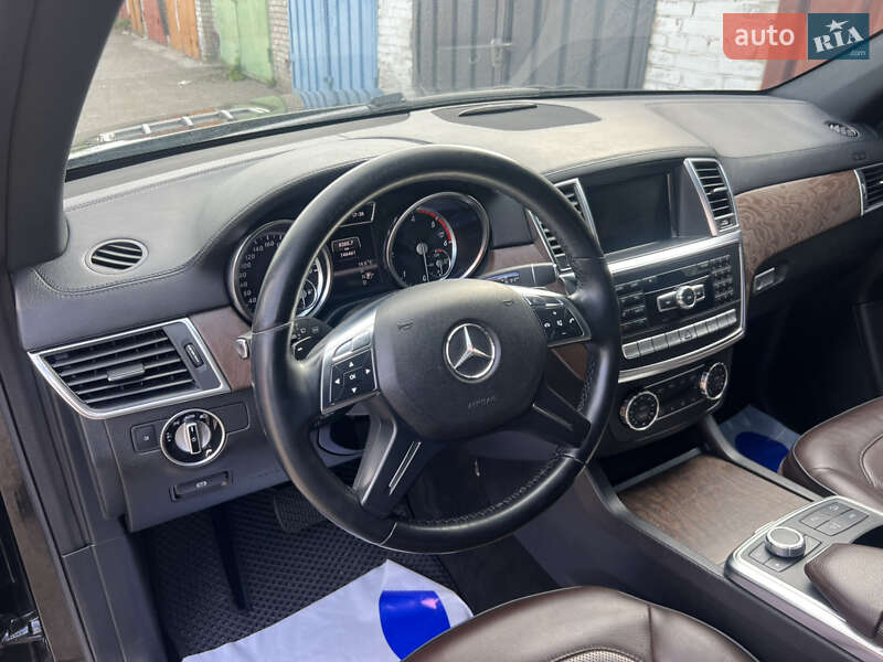 Позашляховик / Кросовер Mercedes-Benz GL-Class 2013 в Луцьку
