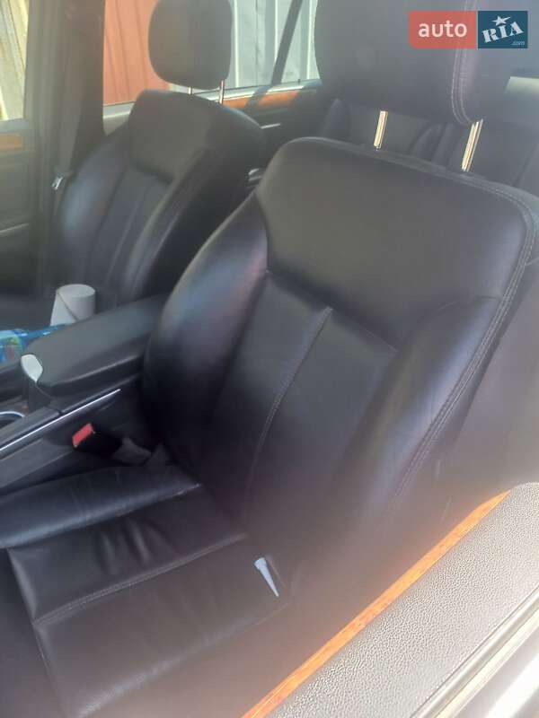 Внедорожник / Кроссовер Mercedes-Benz GL-Class 2008 в Одессе фото 2 Внедорожник / Кроссовер Mercedes-Benz GL-Class 2008 в Одессе