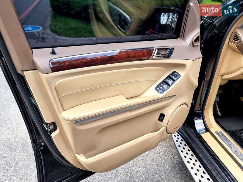 Внедорожник / Кроссовер Mercedes-Benz GL-Class 2008 в Киеве