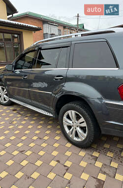Mercedes-Benz GL-Class 2010 Mercedes-Benz GL-Class 2010