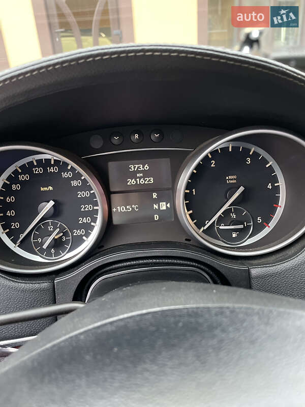 Внедорожник / Кроссовер Mercedes-Benz GL-Class 2010 в Киеве