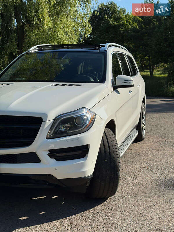 Позашляховик / Кросовер Mercedes-Benz GL-Class 2014 в Рівному