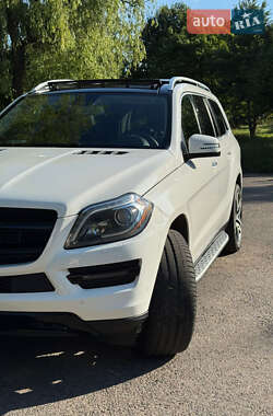 Позашляховик / Кросовер Mercedes-Benz GL-Class 2014 в 